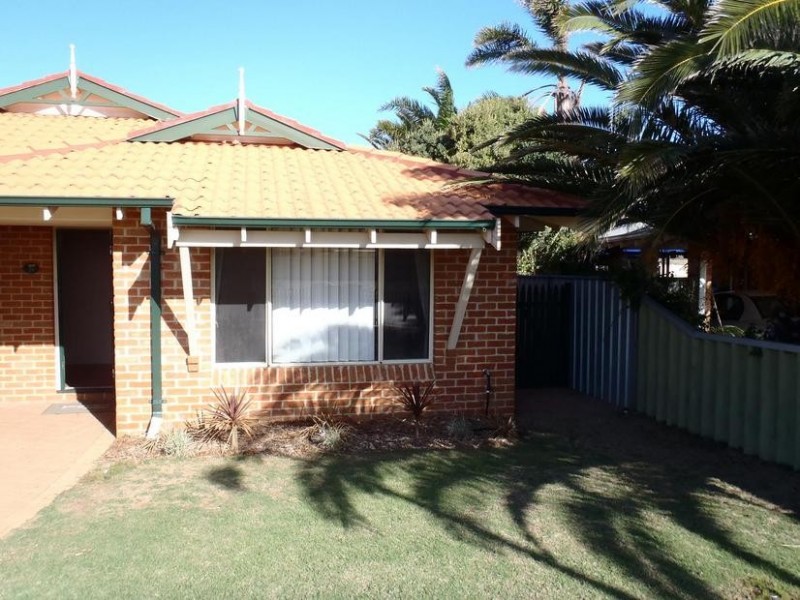 19 Allender Place, Wandina WA 6530