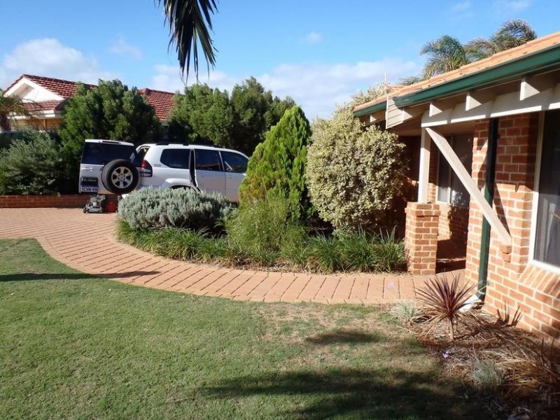 19 Allender Place, Wandina WA 6530