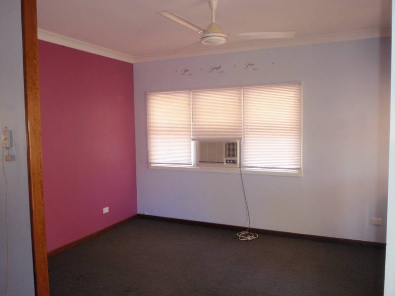 97 Railway Street, Bluff Point WA 6530