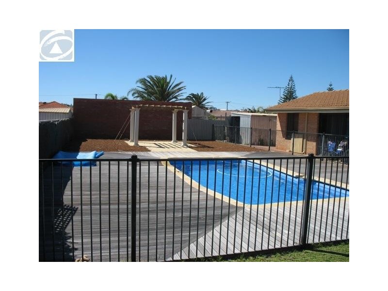 18 McAleer Drive, Mahomets Flats WA 6530