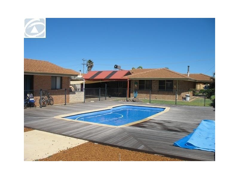 18 McAleer Drive, Mahomets Flats WA 6530