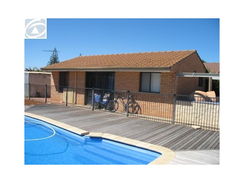 18 McAleer Drive, Mahomets Flats WA 6530