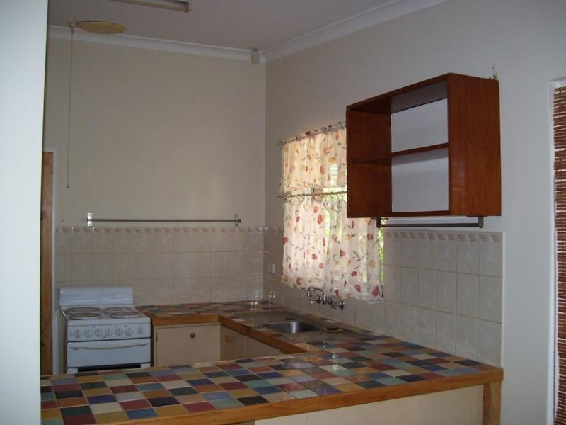 2 Woodman Street, Utakarra WA 6530