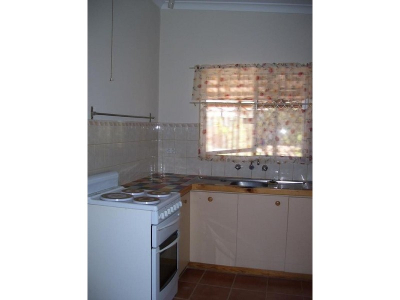 2 Woodman Street, Utakarra WA 6530