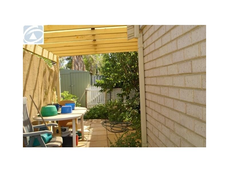 262B First Street, Wonthella WA 6530