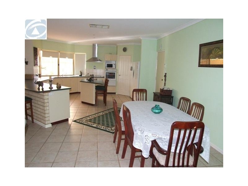 16 Waratah Court, Strathalbyn WA 6530