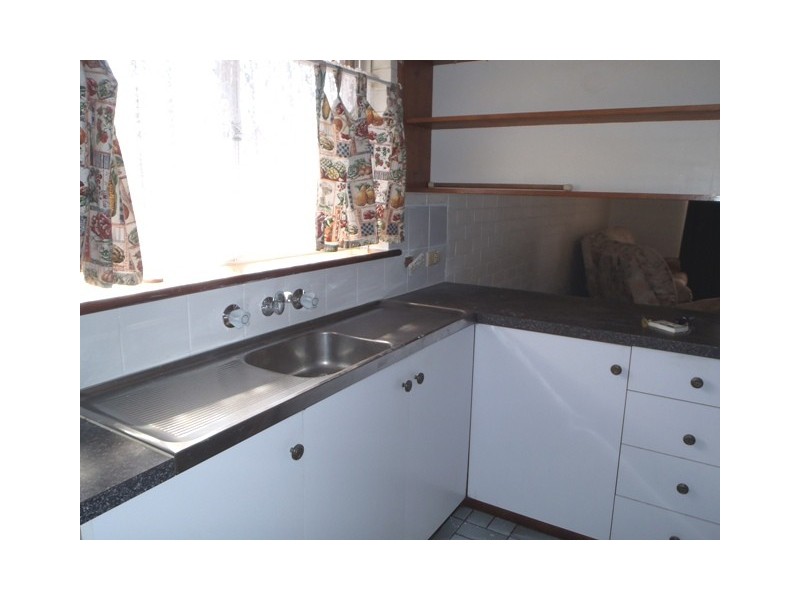 B/145 Railway Street, Bluff Point WA 6530