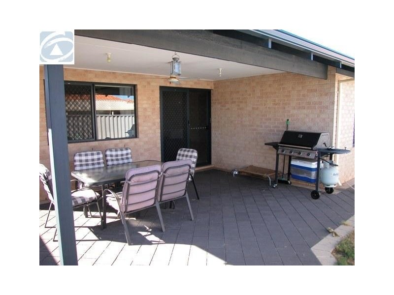 17 McGauran Lane, Beachlands WA 6530