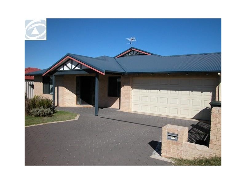 17 McGauran Lane, Beachlands WA 6530