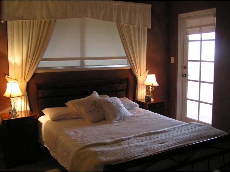 8 Quayside Vista, Drummond Cove WA 6532