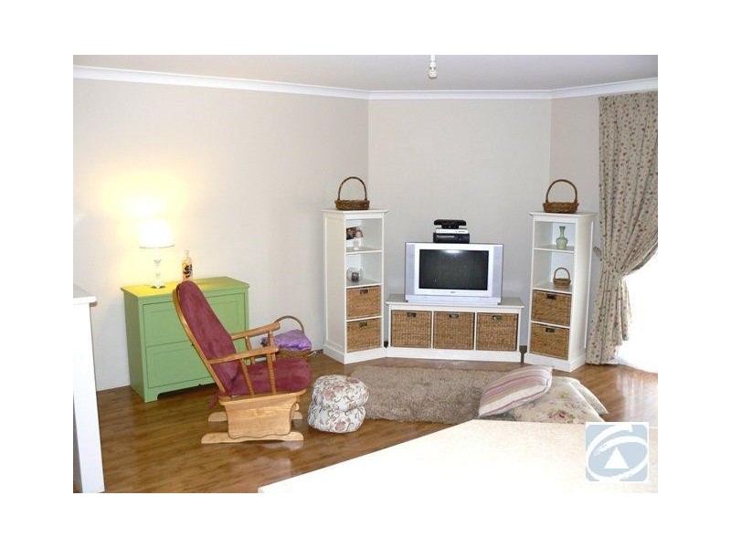 6 Angler Parade, Drummond Cove WA 6532