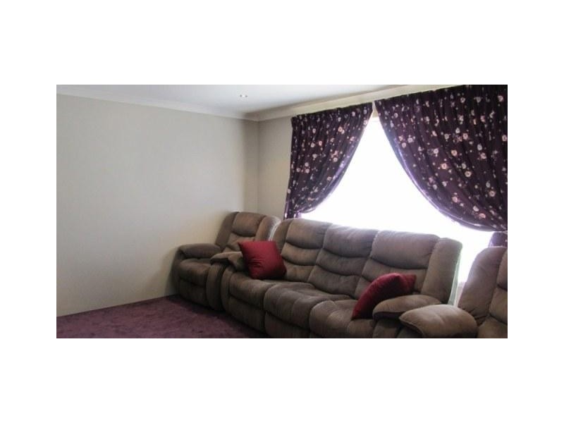 6 Angler Parade, Drummond Cove WA 6532