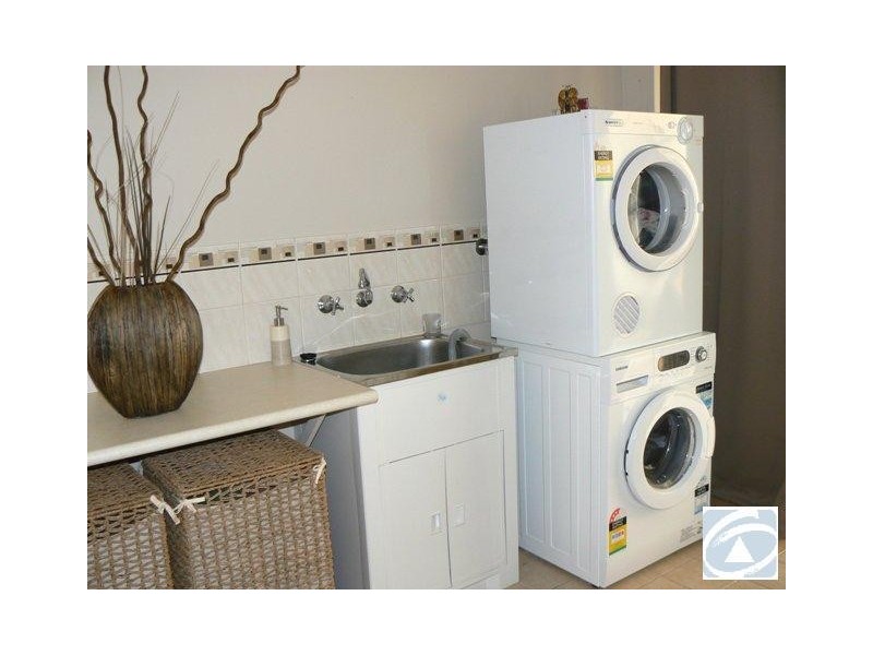 6 Angler Parade, Drummond Cove WA 6532