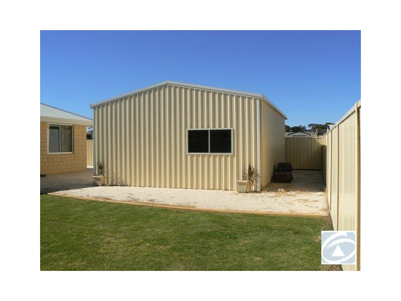 6 Angler Parade, Drummond Cove WA 6532