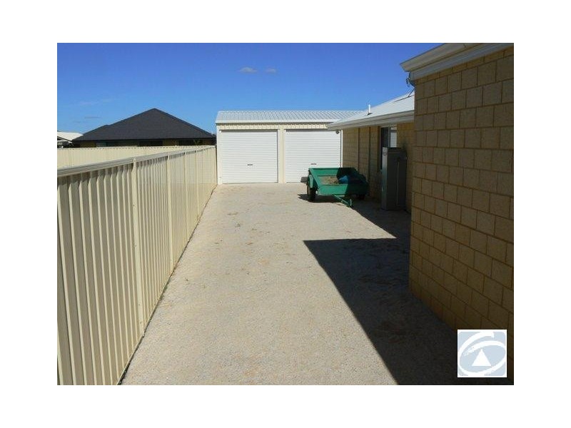 6 Angler Parade, Drummond Cove WA 6532