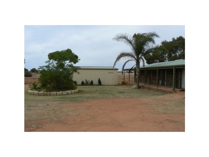 371 Edward Road, Meru WA 6530
