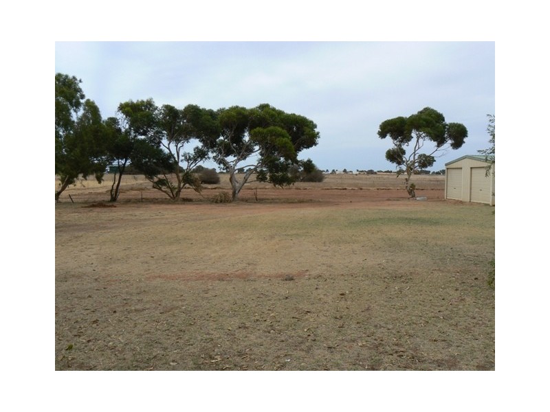 371 Edward Road, Meru WA 6530