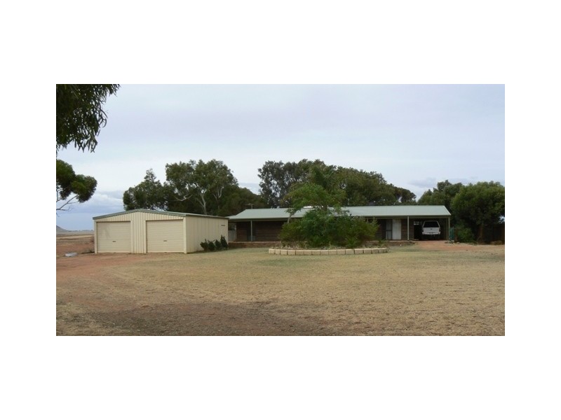 371 Edward Road, Meru WA 6530