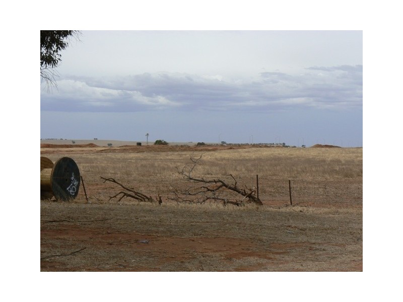 371 Edward Road, Meru WA 6530