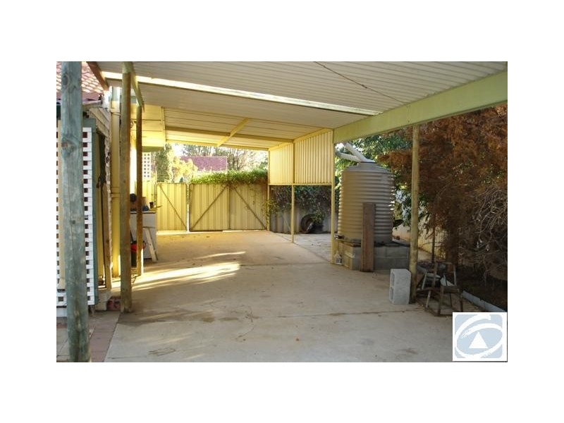 21 Felicia Street, Rangeway WA 6530