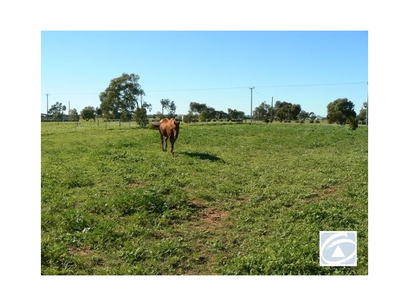 3 Smart Drive, Deepdale WA 6532