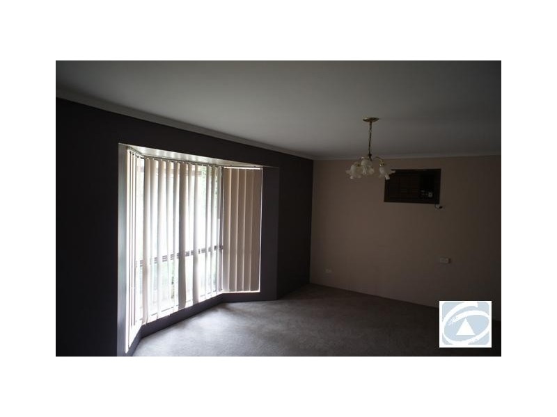 5 Alexander Drive, Glenfield WA 6532