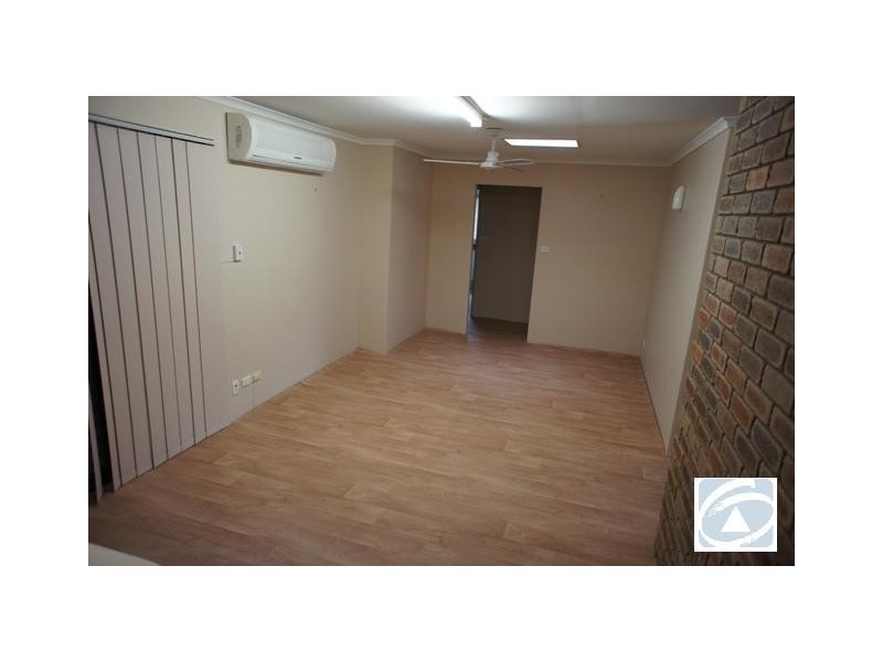 5 Alexander Drive, Glenfield WA 6532