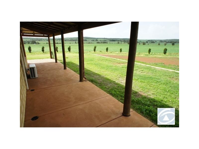 240 McCartney Road, Greenough WA 6532