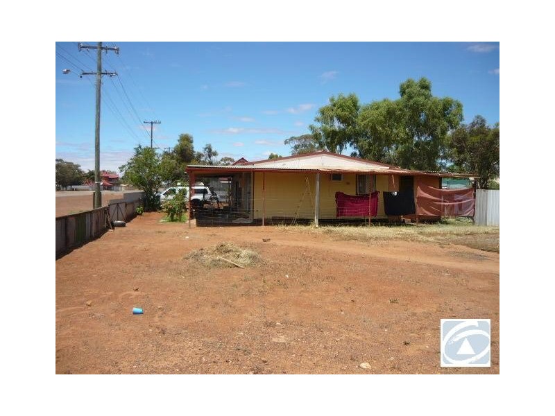 53 Laurie Street, Mount Magnet WA 6638
