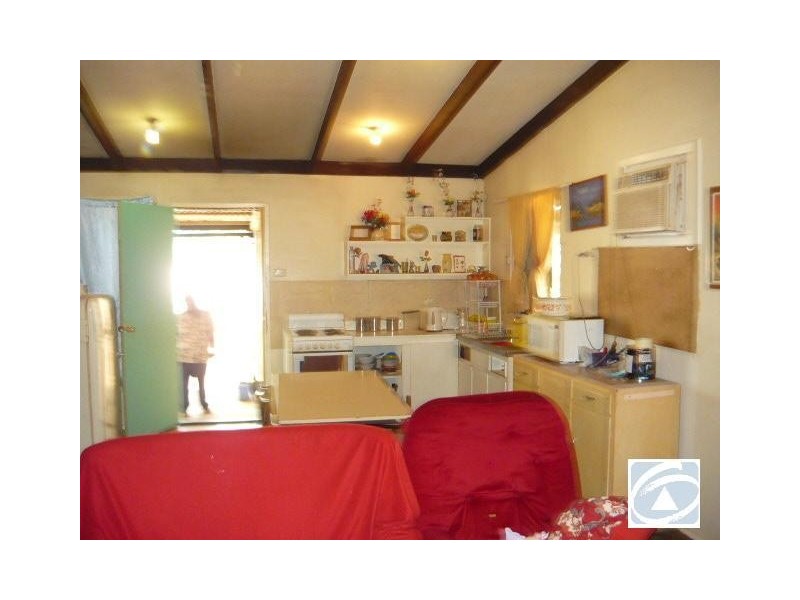 53 Laurie Street, Mount Magnet WA 6638