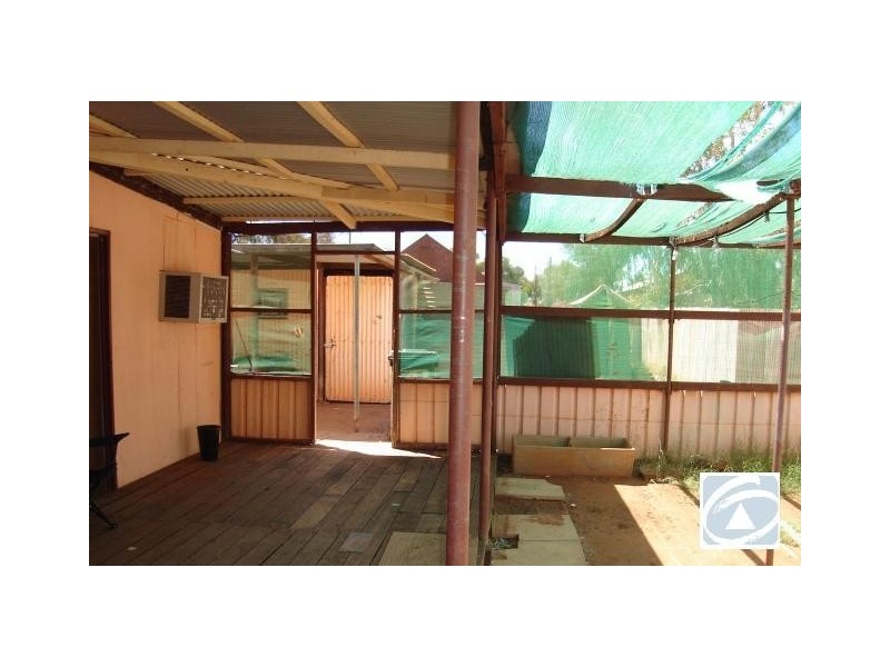 53 Laurie Street, Mount Magnet WA 6638