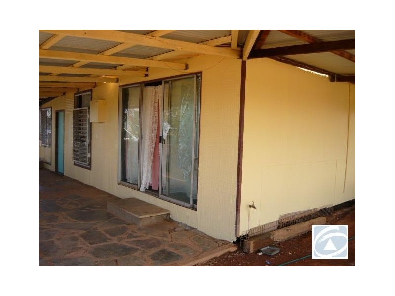 53 Laurie Street, Mount Magnet WA 6638