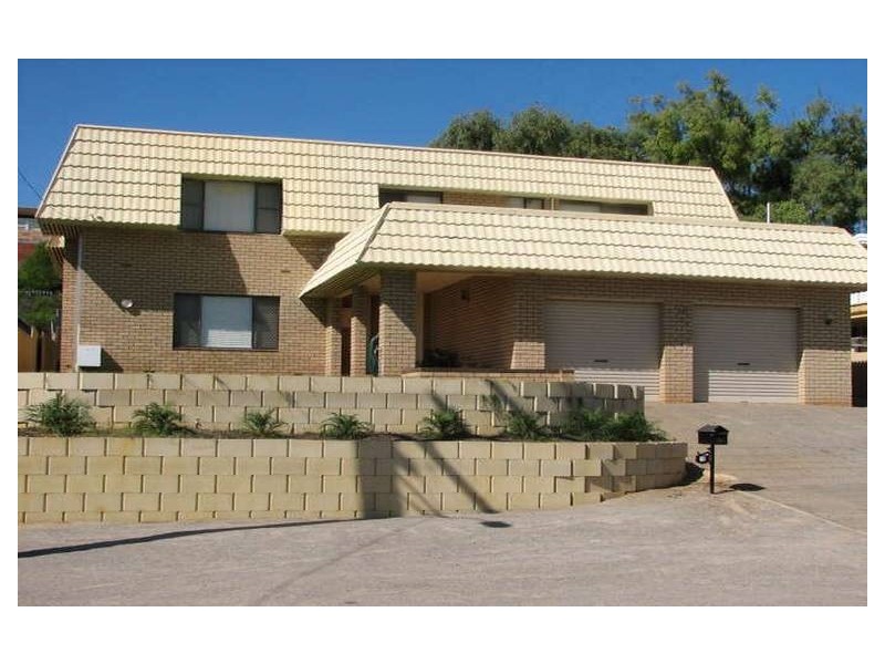 16 Wittenoom Street, Geraldton WA 6530