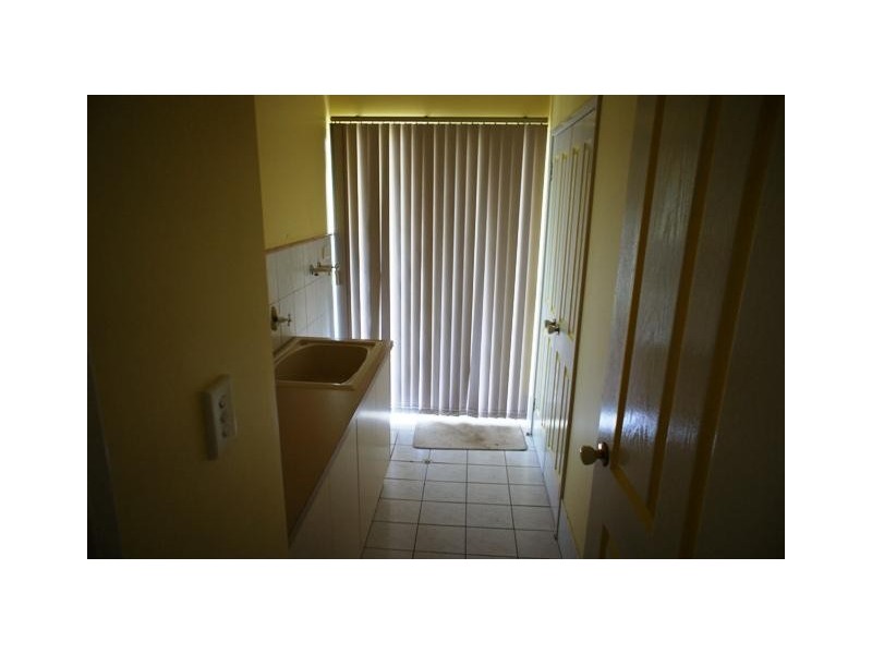 8 Endeavour Drive, Wandina WA 6530