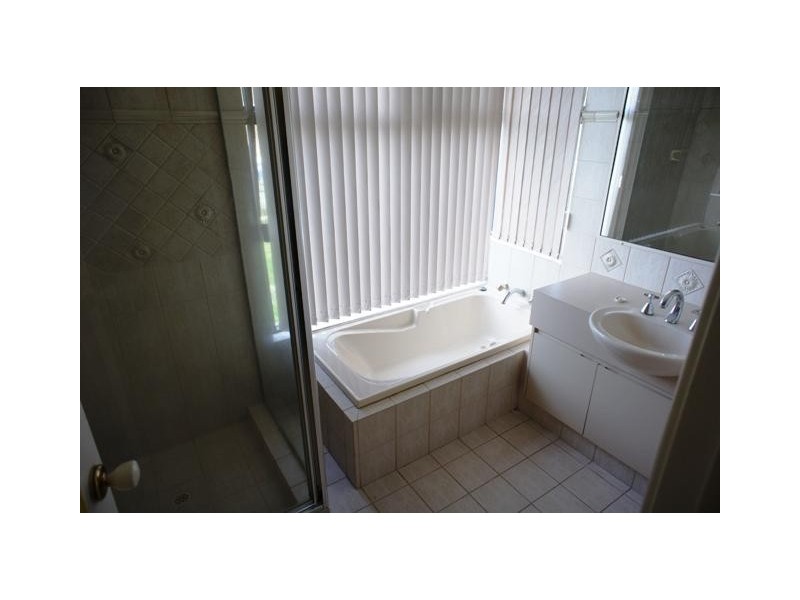 8 Endeavour Drive, Wandina WA 6530