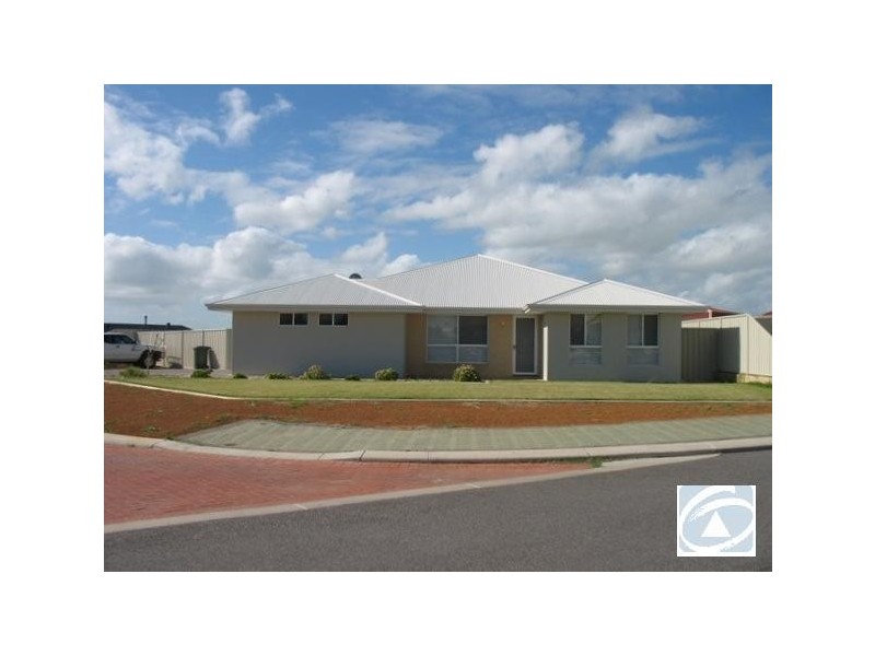 11 Wanda Circle, Wandina WA 6530