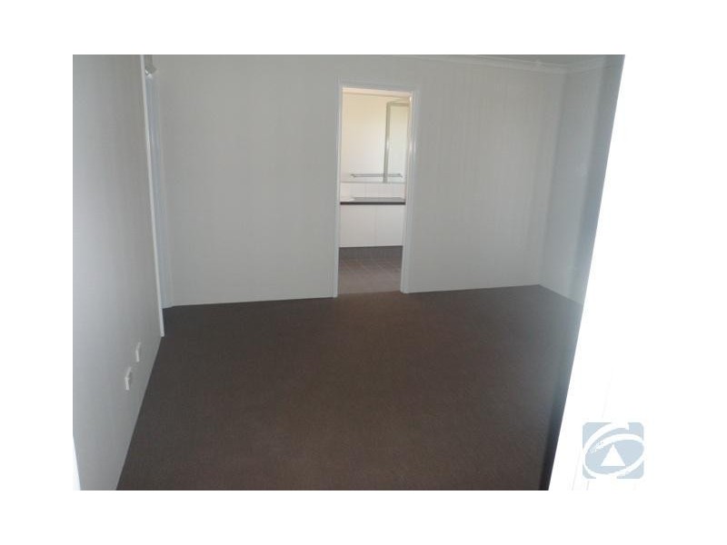 39 Weeloo Road, Waggrakine WA 6530