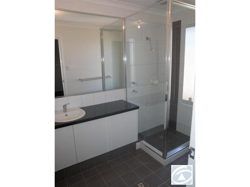 39 Weeloo Road, Waggrakine WA 6530