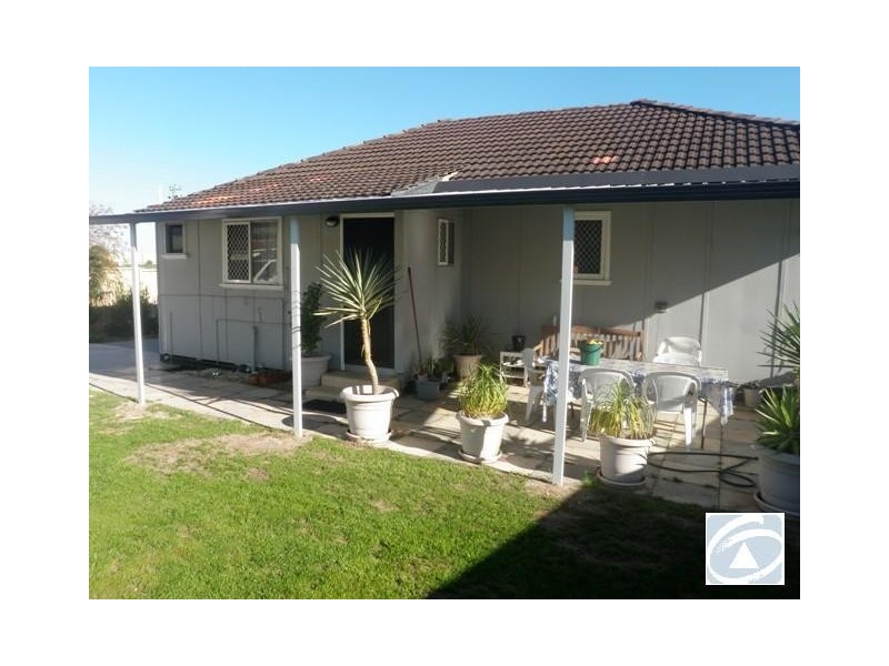 6 Ulmus Street, Rangeway WA 6530