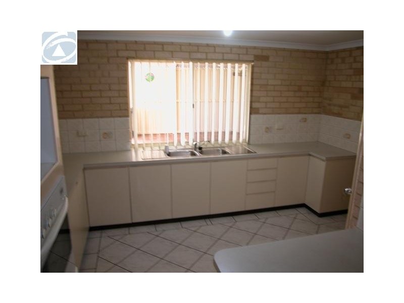 32 Tappak Road, Waggrakine WA 6530