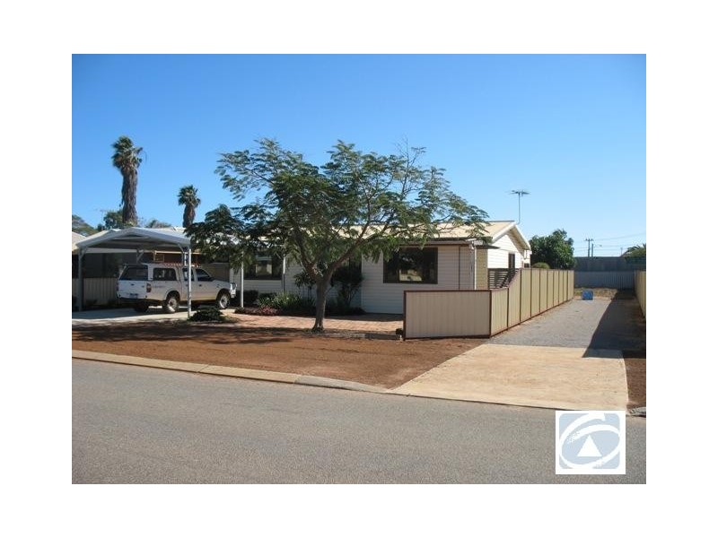 1/265 Second Street, Wonthella WA 6530