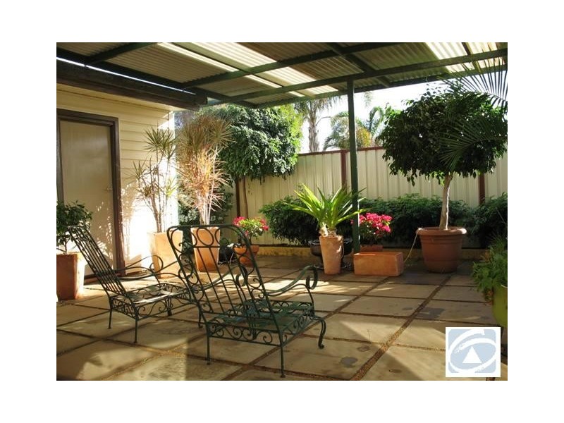 1/265 Second Street, Wonthella WA 6530