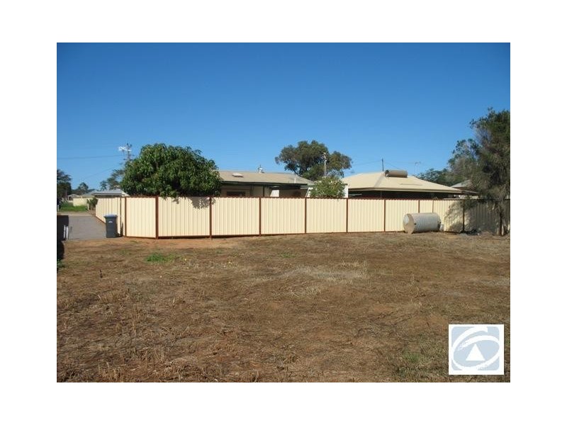 Lot 2, 265B Second Street, Wonthella WA 6530
