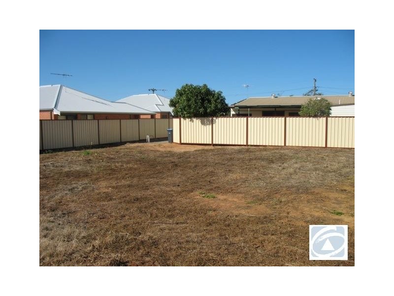 Lot 2, 265B Second Street, Wonthella WA 6530