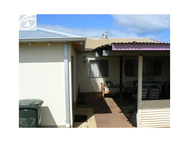 257A Fourth Street, Wonthella WA 6530