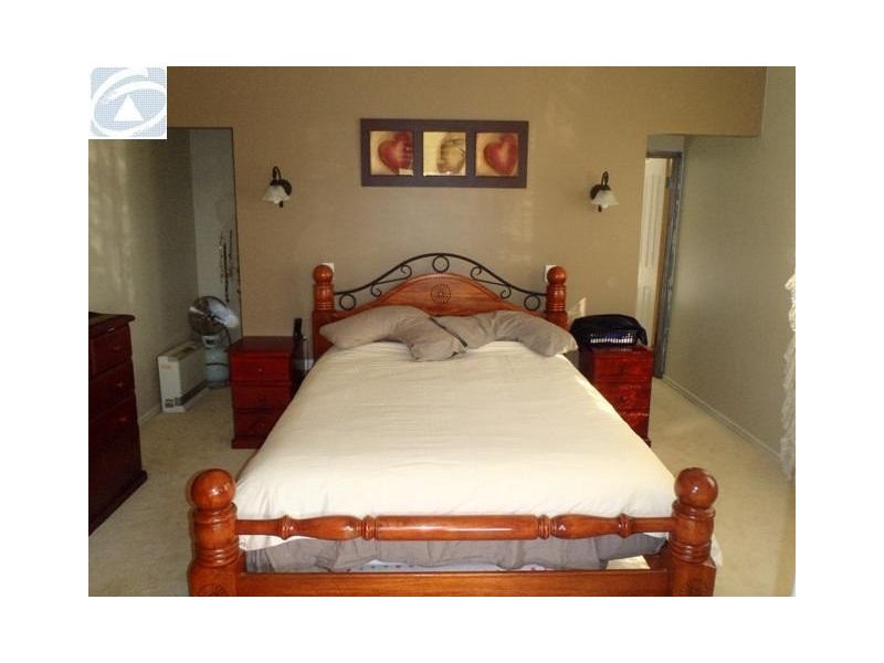 45 Calder Place, Waggrakine WA 6530