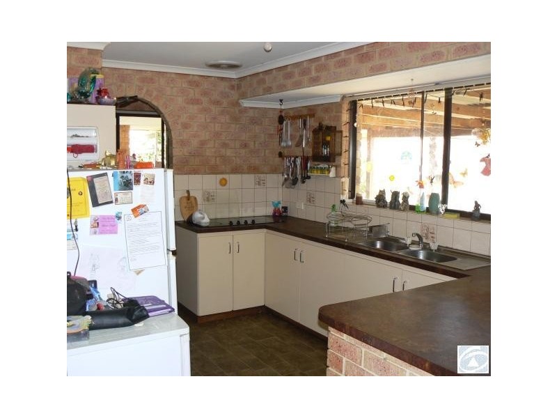 3 Jabiru Way, Waggrakine WA 6530