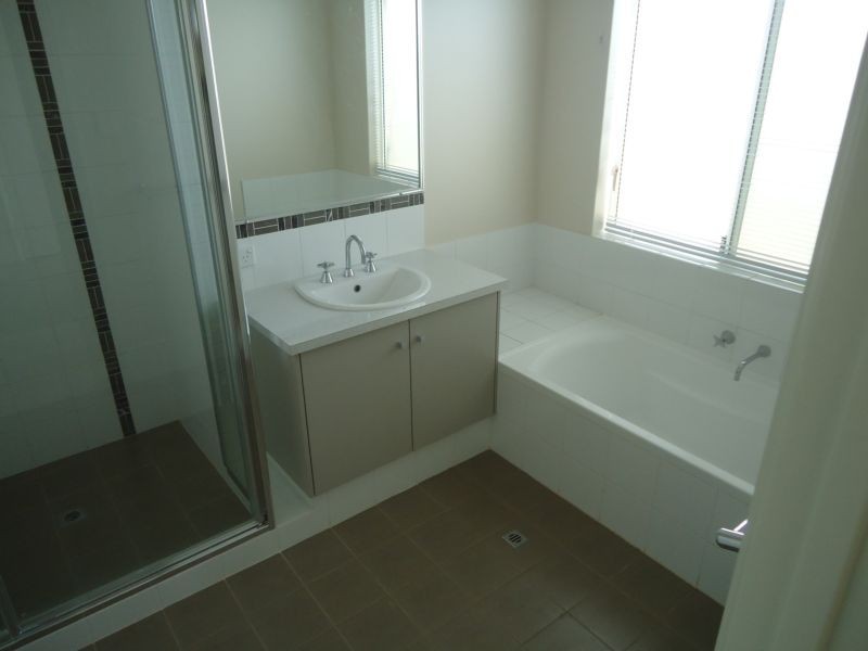 8 Spindrift Vista, Drummond Cove WA 6532