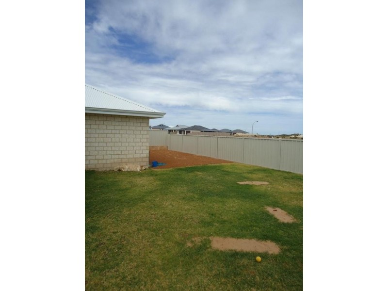 8 Spindrift Vista, Drummond Cove WA 6532