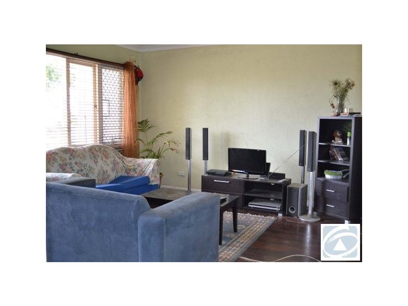 11A & B Abelia Street, Rangeway WA 6530